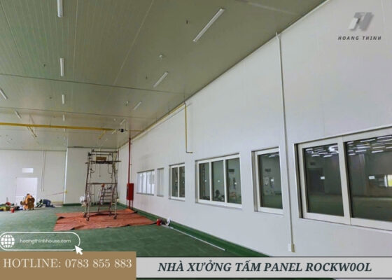 Nhà xưởng thi công tấm panel rockwool