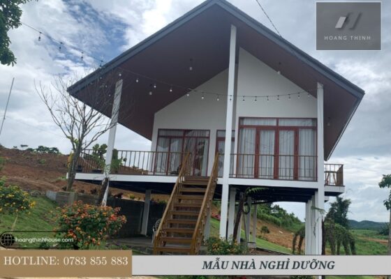 Mẫu nhà bungalow mái dốc